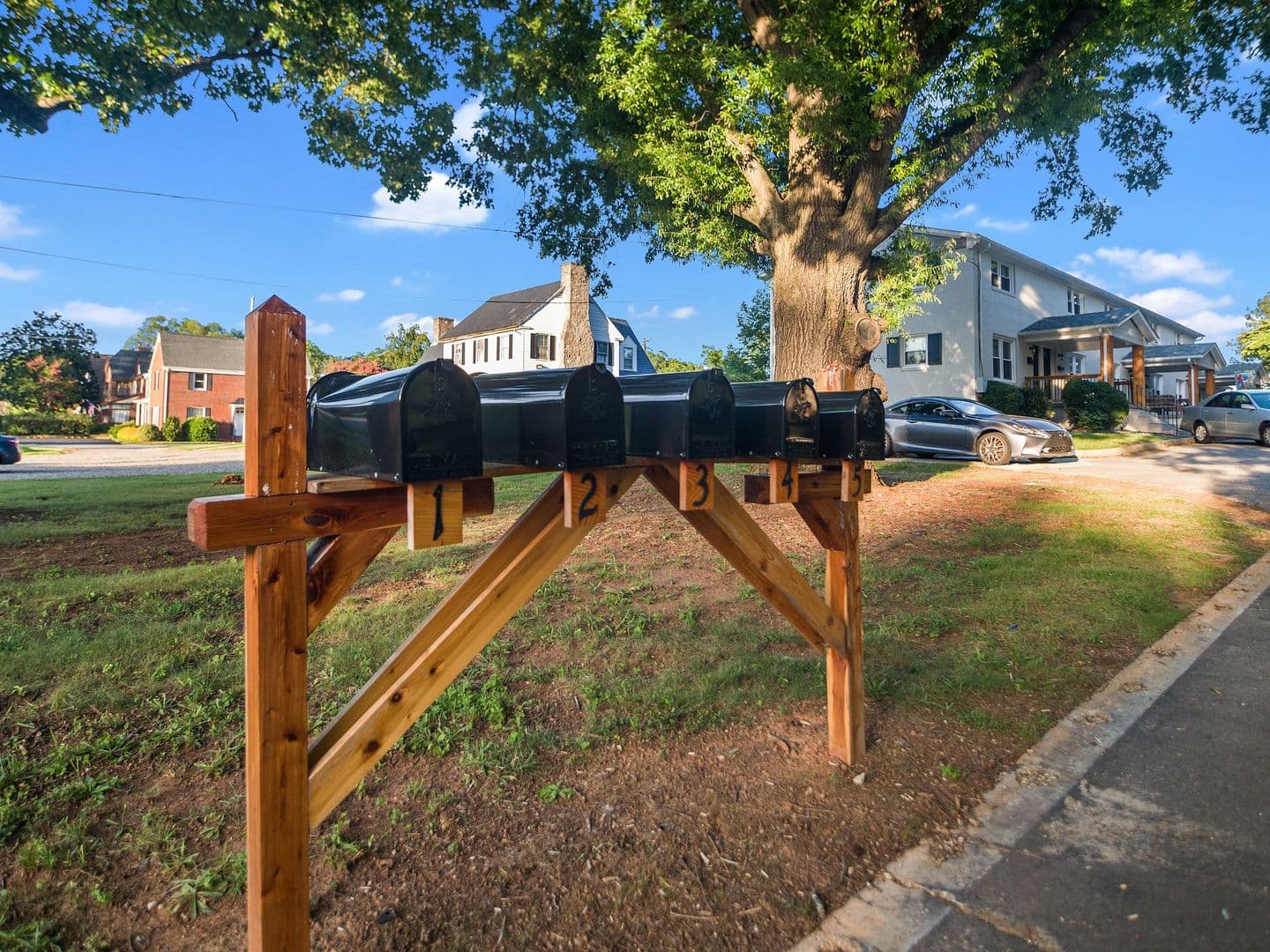 Martinsville Apartment: 803 Starling Avenue