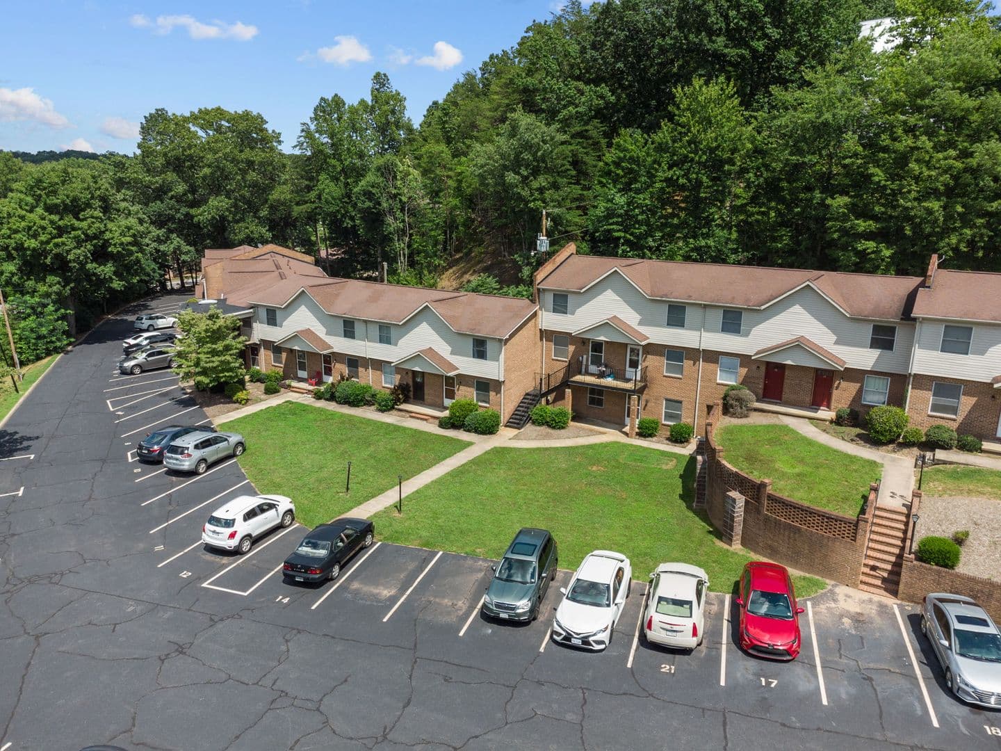 Martinsville Apartment: 50 Foxtree Dr