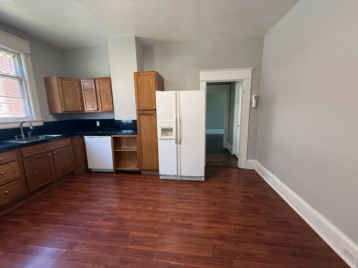 Roanoke Apartment: 813 Winona Ave SW