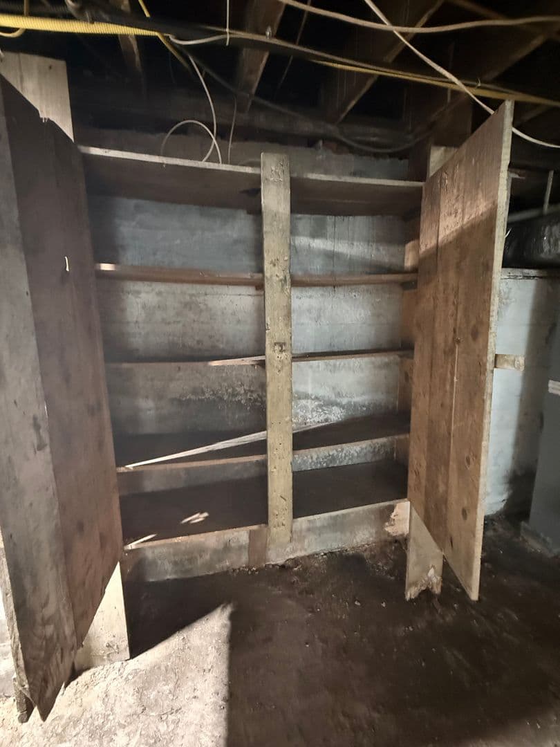 Roanoke Apartment: 813 Winona Ave SW