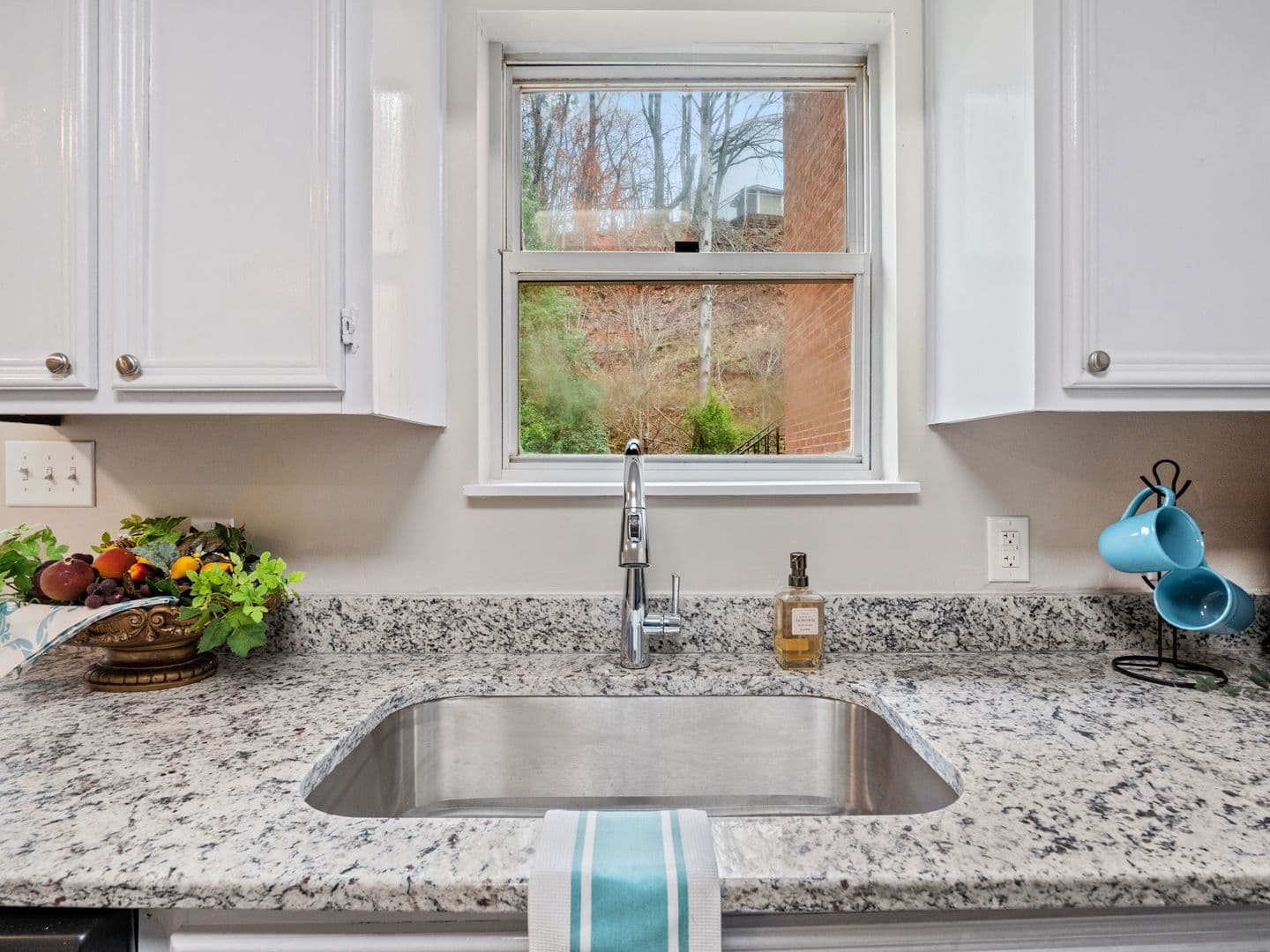 Martinsville Apartment: 50 Foxtree Dr