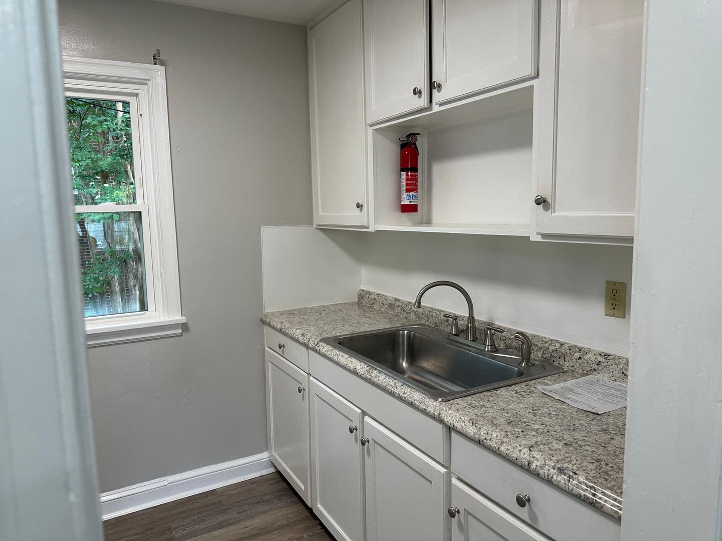 Martinsville Apartment: 509 Monroe St