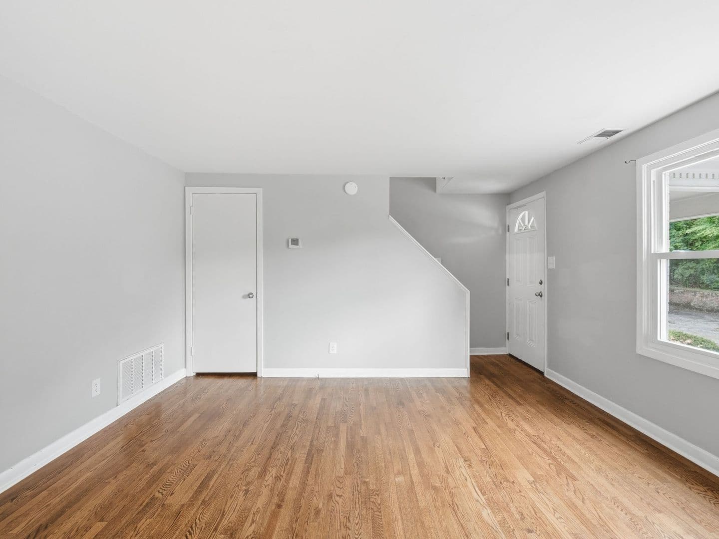 Martinsville Apartment: 803 Starling Avenue