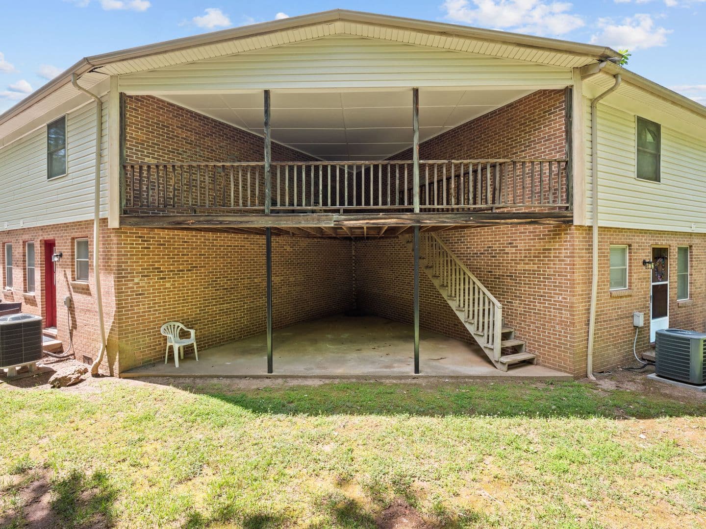 Martinsville Apartment: 50 Foxtree Dr