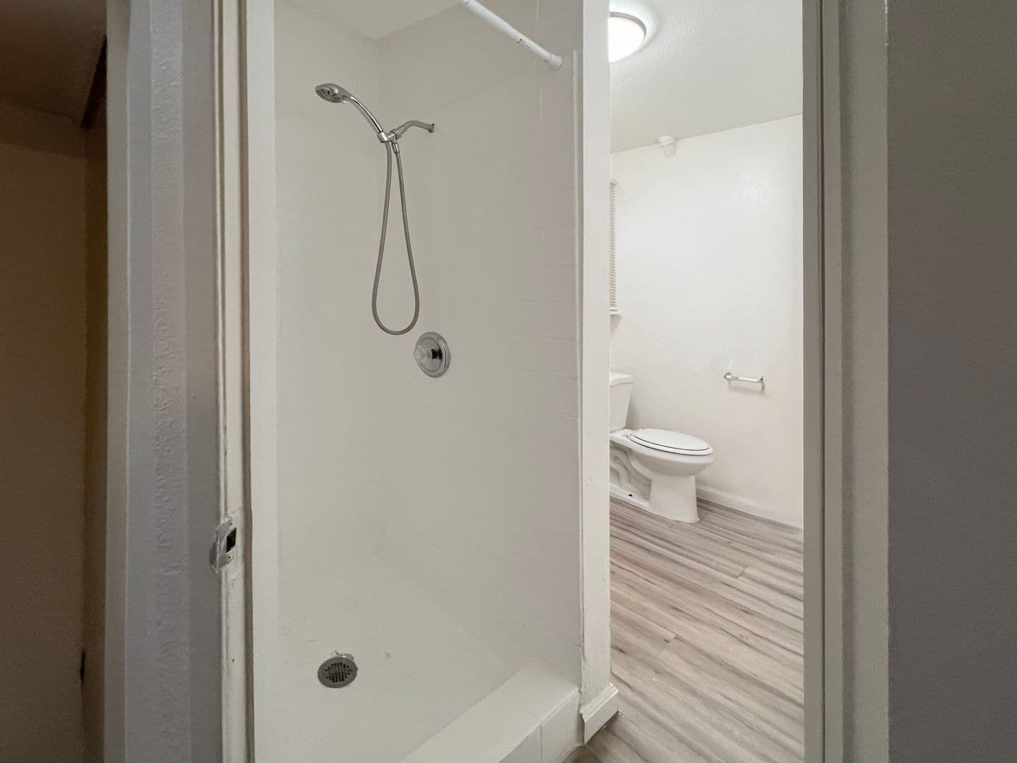 Long Beach Apartment: 1045 Saint Louis Ave