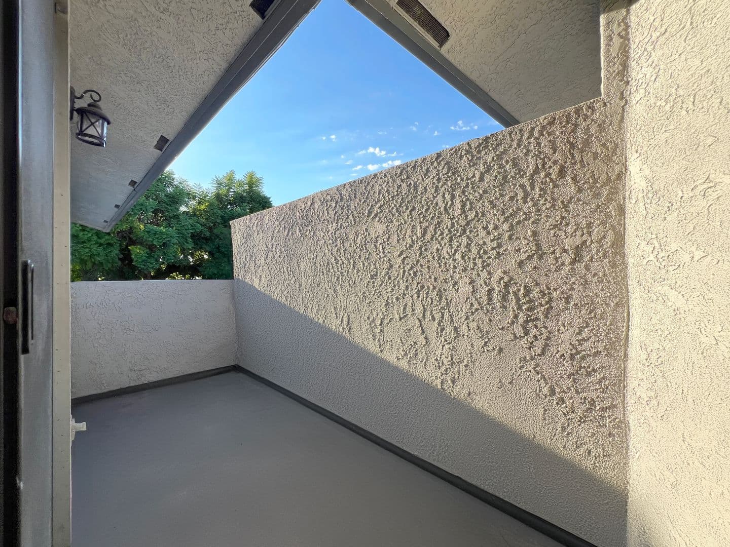 Long Beach Apartment: 5660 - 5706 Linden Ave
