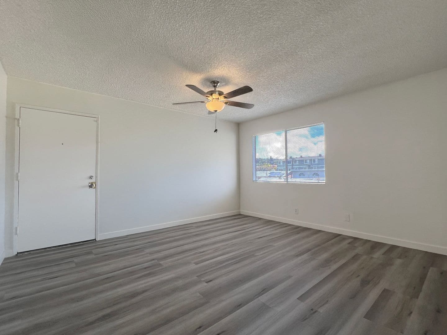 Harbor City Apartment: 1618 259th St