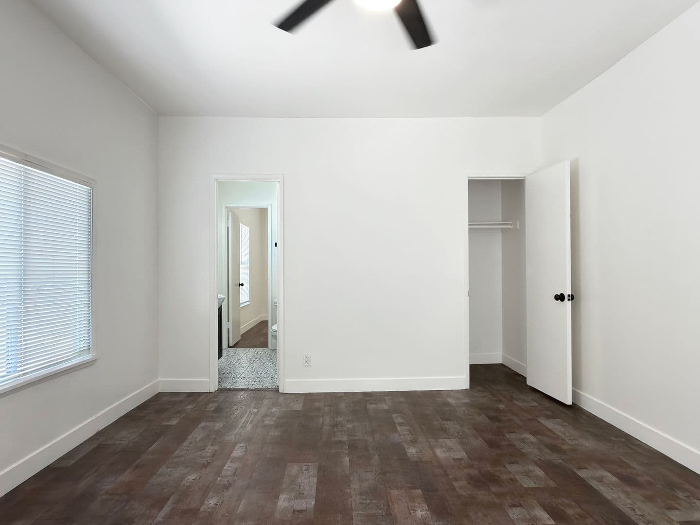 Long Beach Apartment: 531 N Virginia Ct