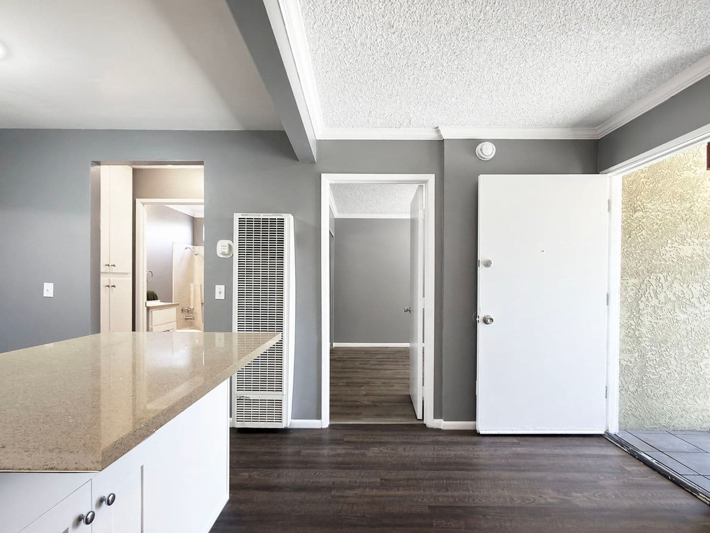 Harbor City Apartment: 1618 259th St