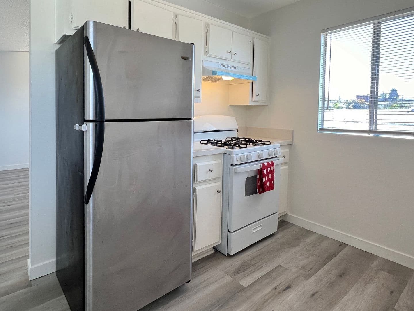 Harbor City Apartment: 1618 259th St
