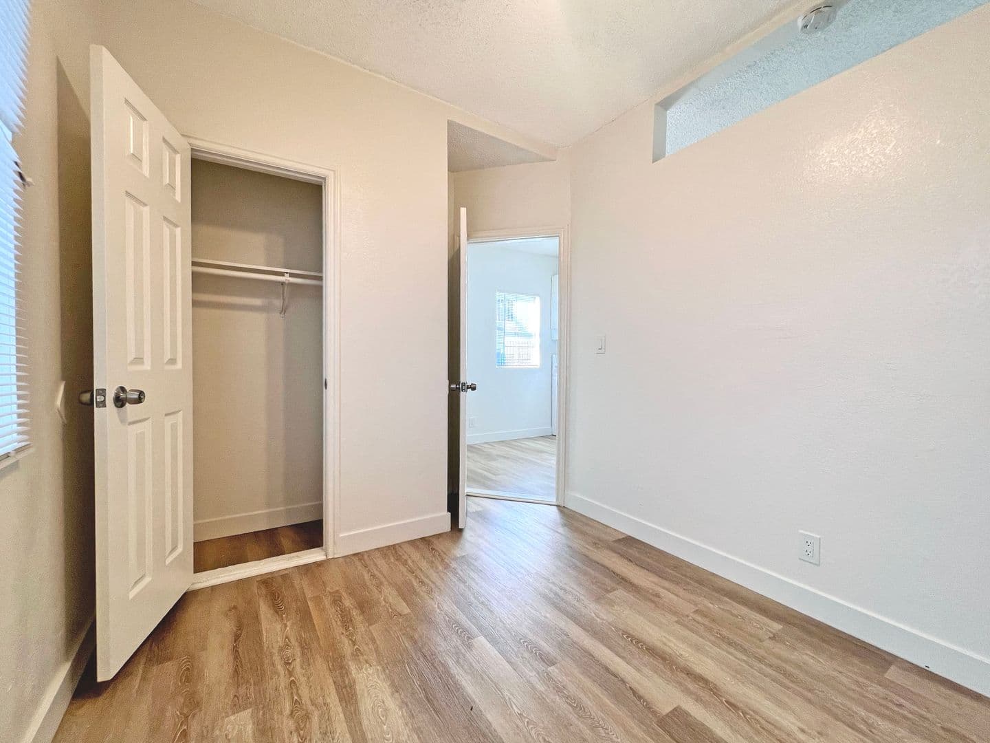 Long Beach Apartment: 227 Lime Ave