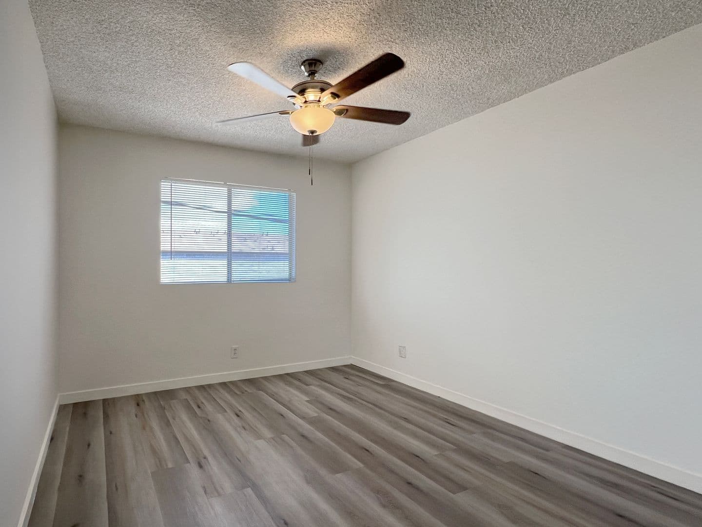 Harbor City Apartment: 1618 259th St