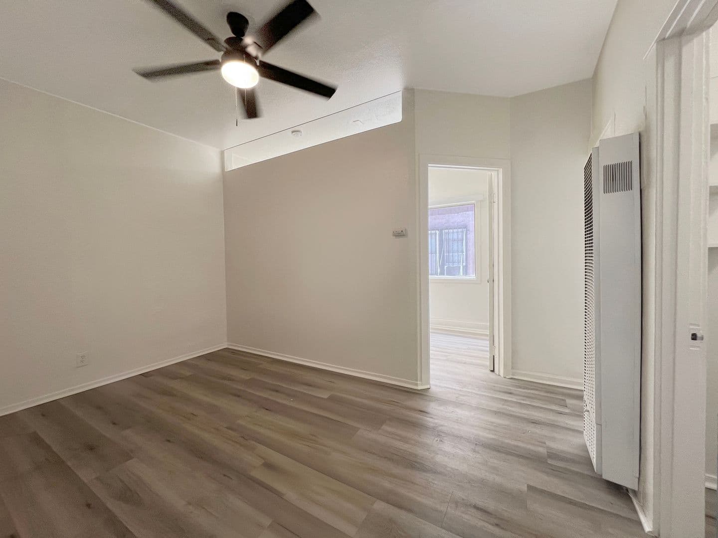Long Beach Apartment: 227 Lime Ave