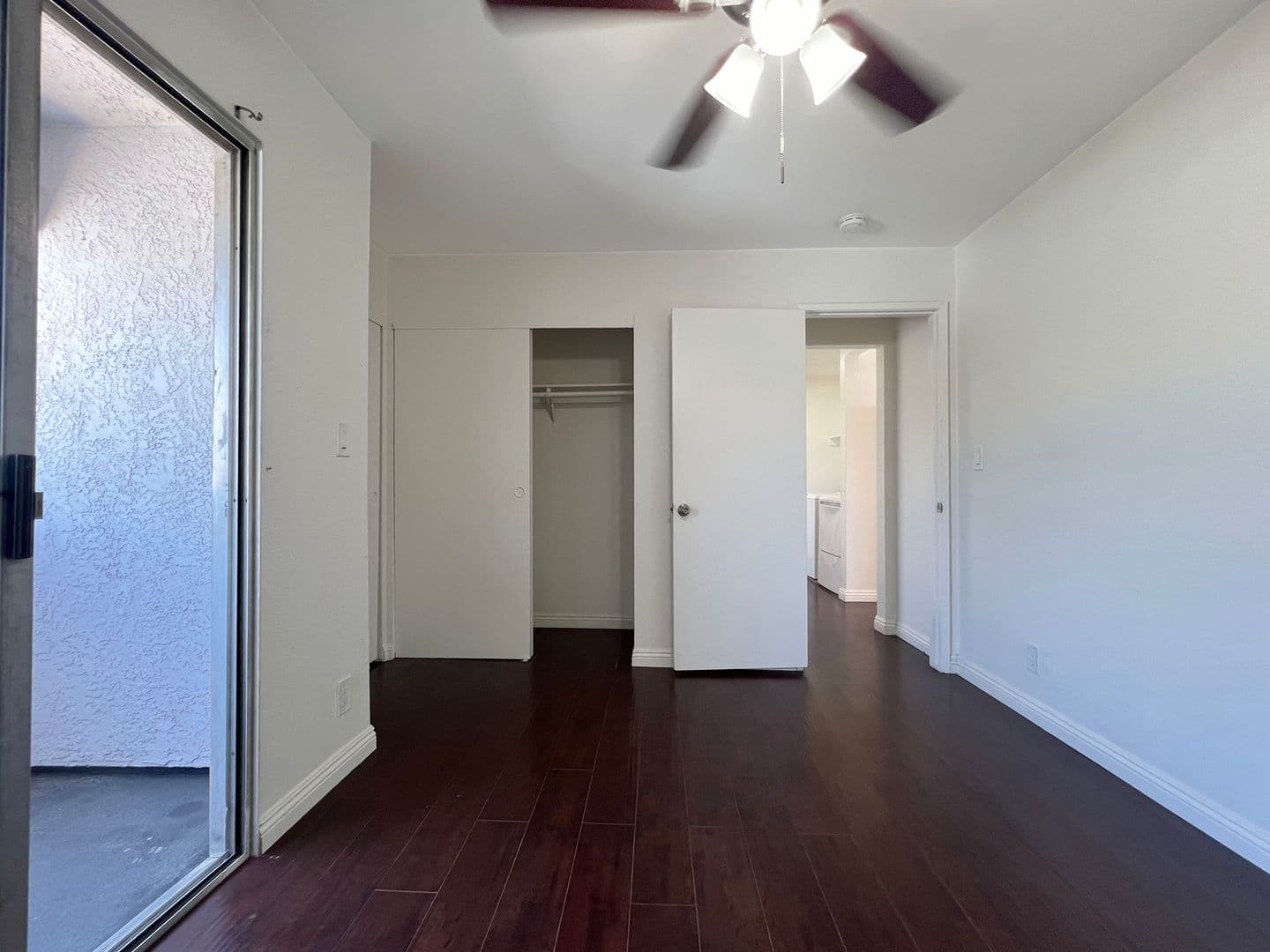 Long Beach Condo: 2226 Lewis Ave