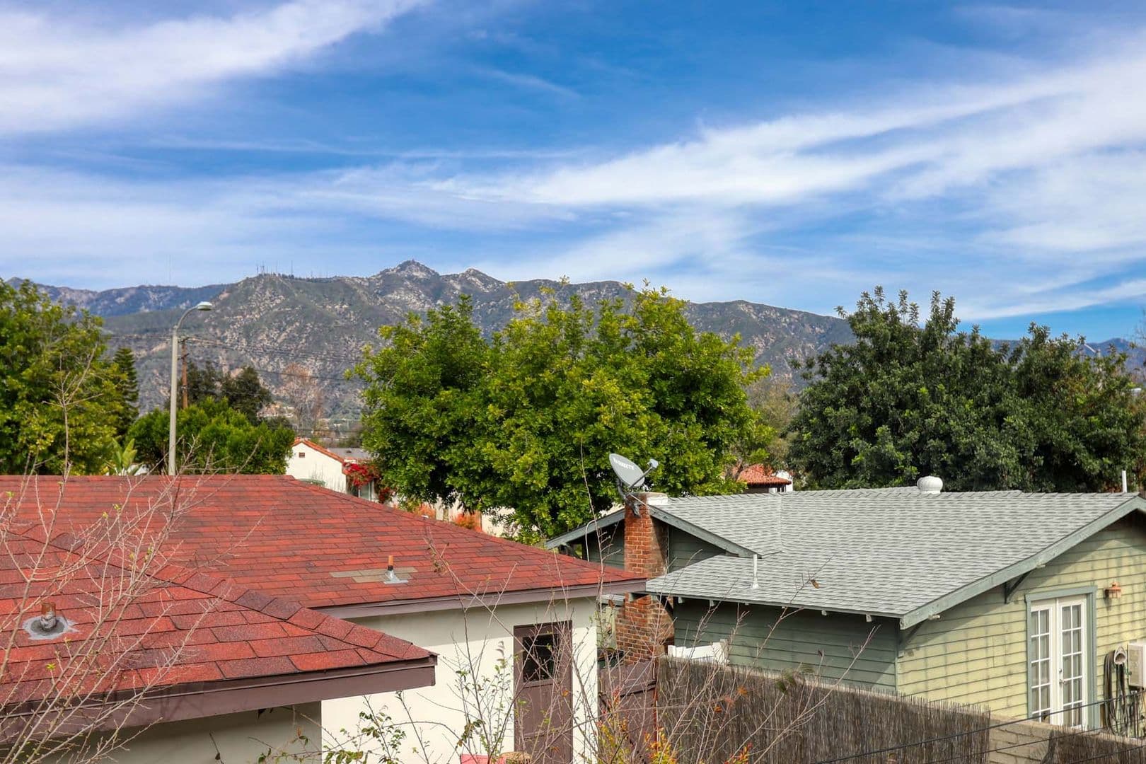 Pasadena Apartment: 460 Vista Ave