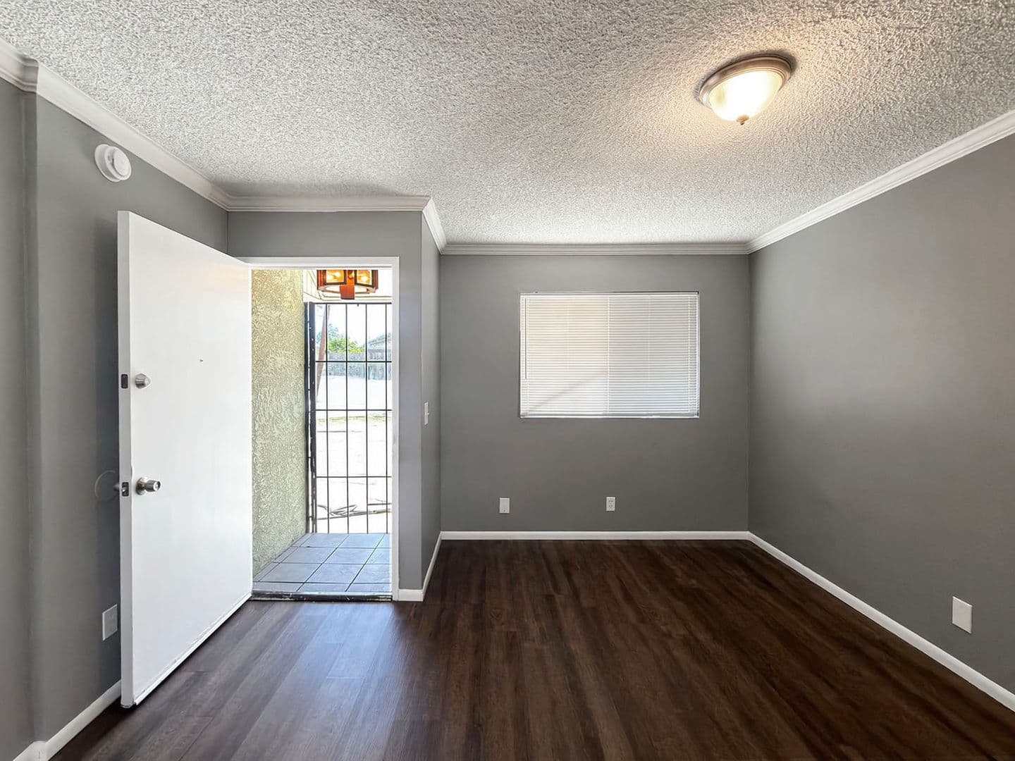 Harbor City Apartment: 1618 259th St