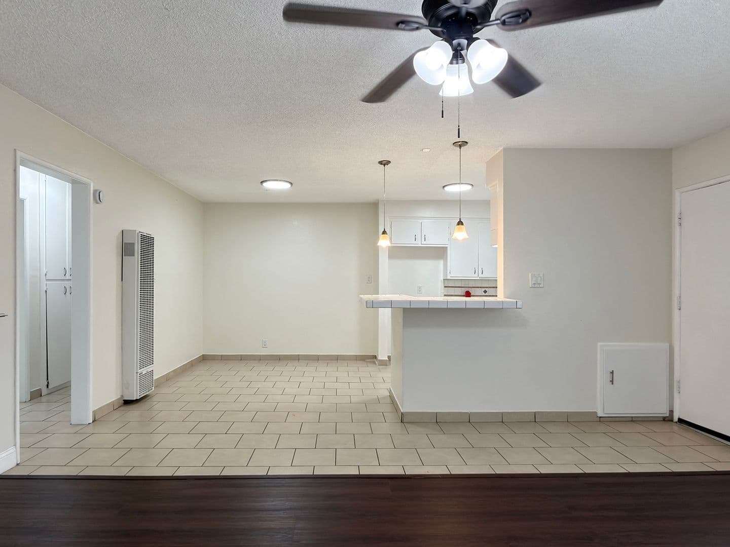 Long Beach Apartment: 1415 Cedar Ave