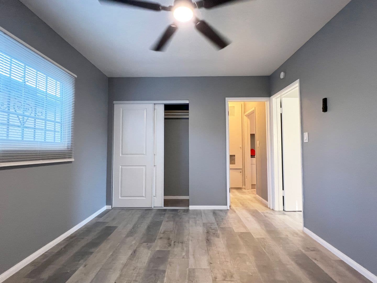 Long Beach Apartment: 1325 Cedar Ave