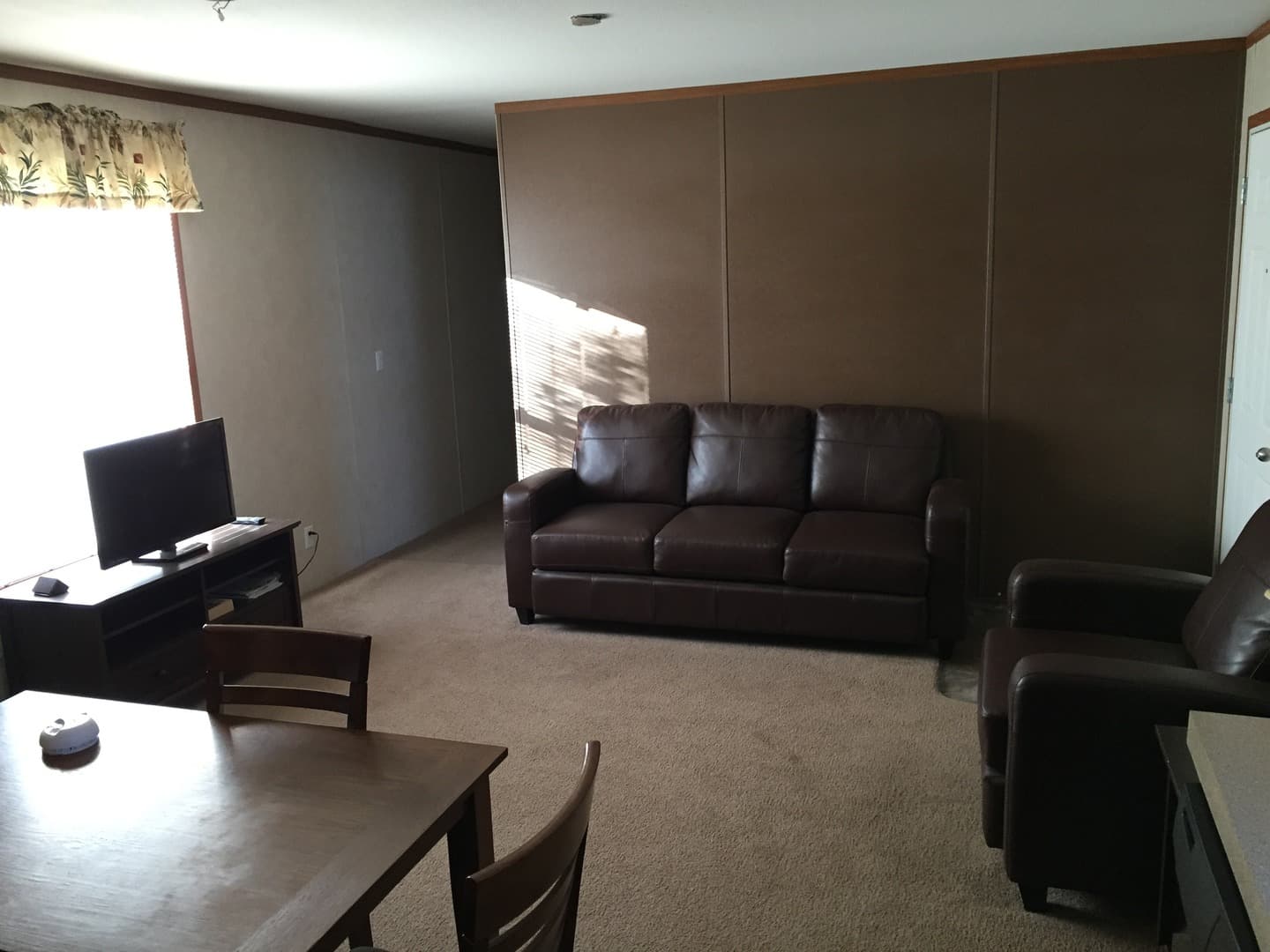 Belfield House: 208 3rd Ave SW