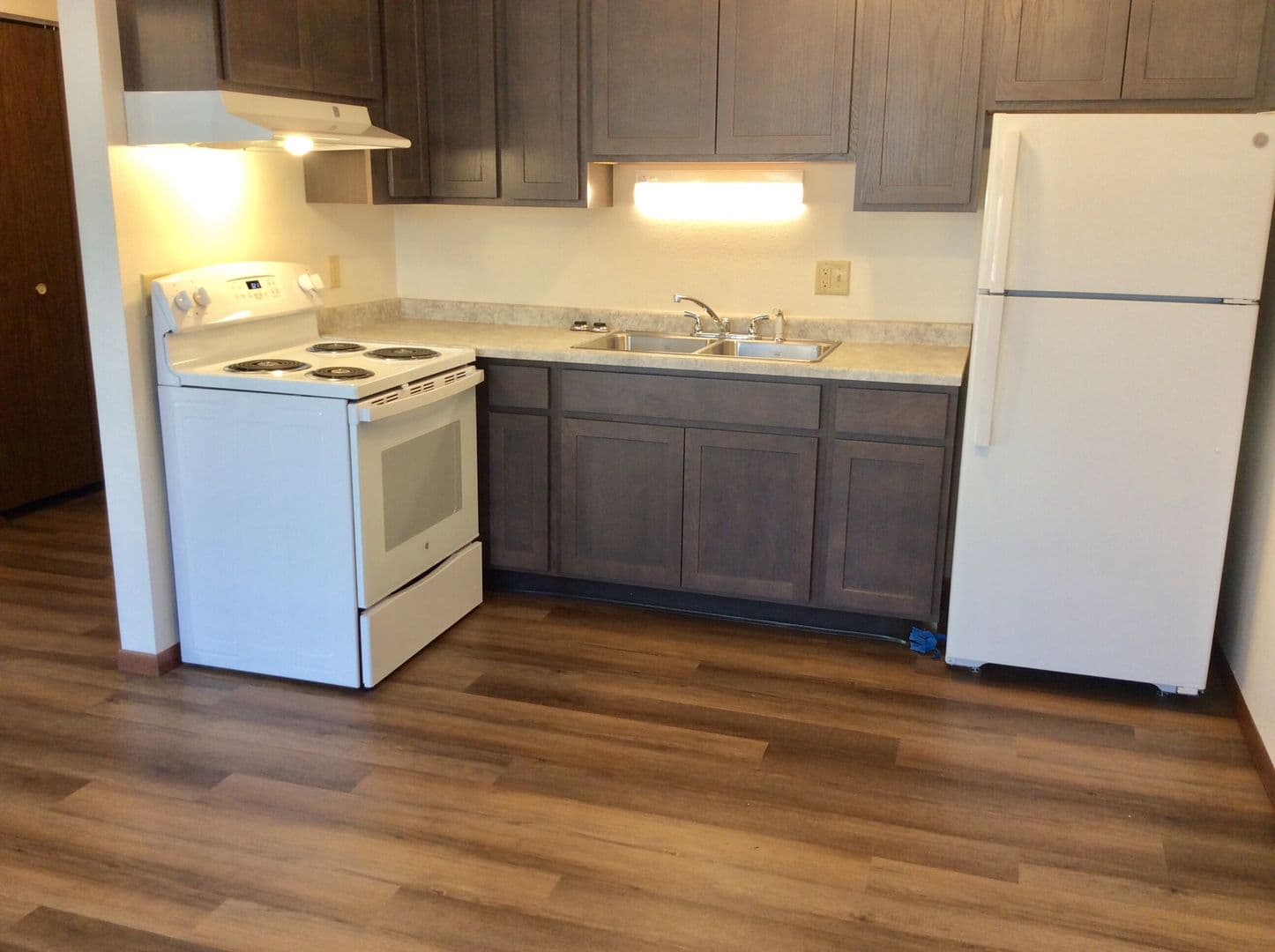 Dickinson Apartment: 177 10th Avenue East