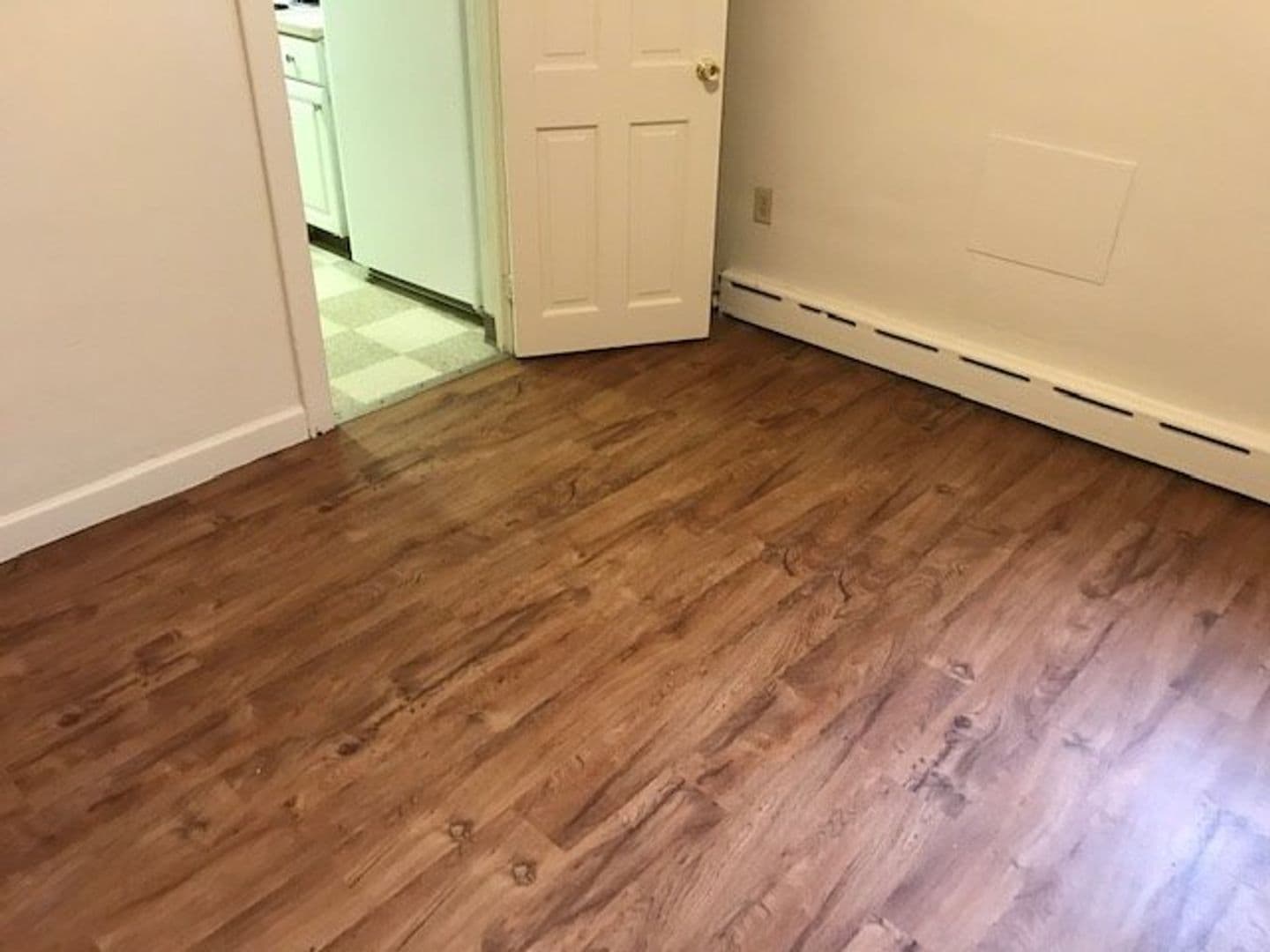 Harrisburg Apartment: 2599 Herr St