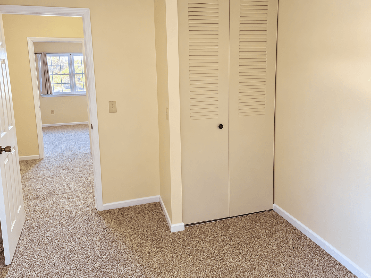 Hummelstown House: 1256 Peggy Drive