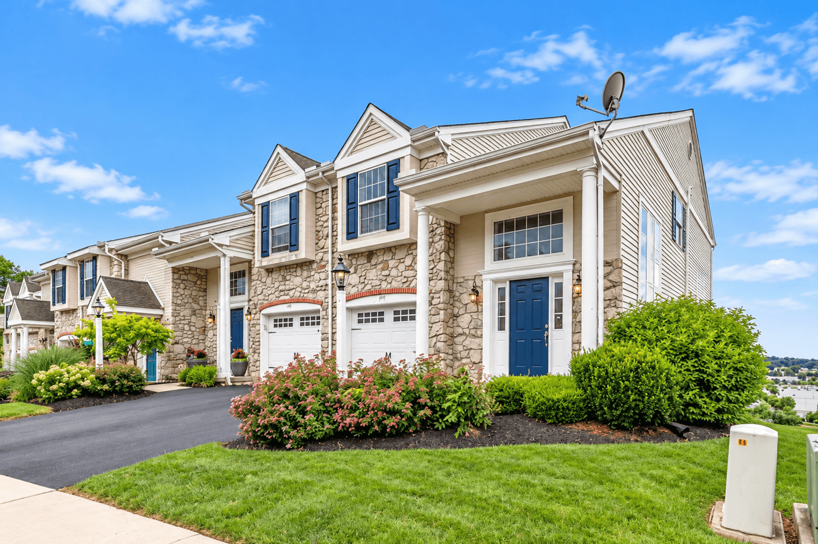 Harrisburg House: 777 Oak Leaf Lane