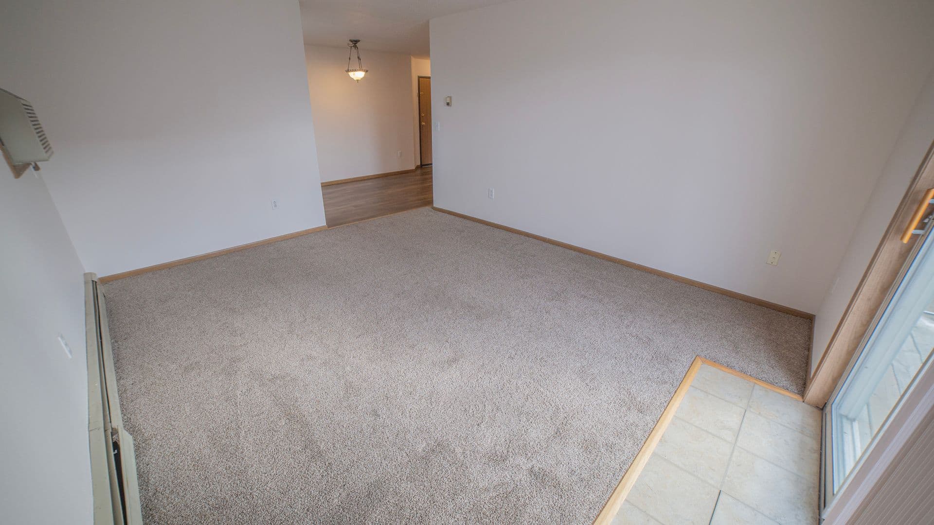 Fargo Apartment: 1414 35th Street South