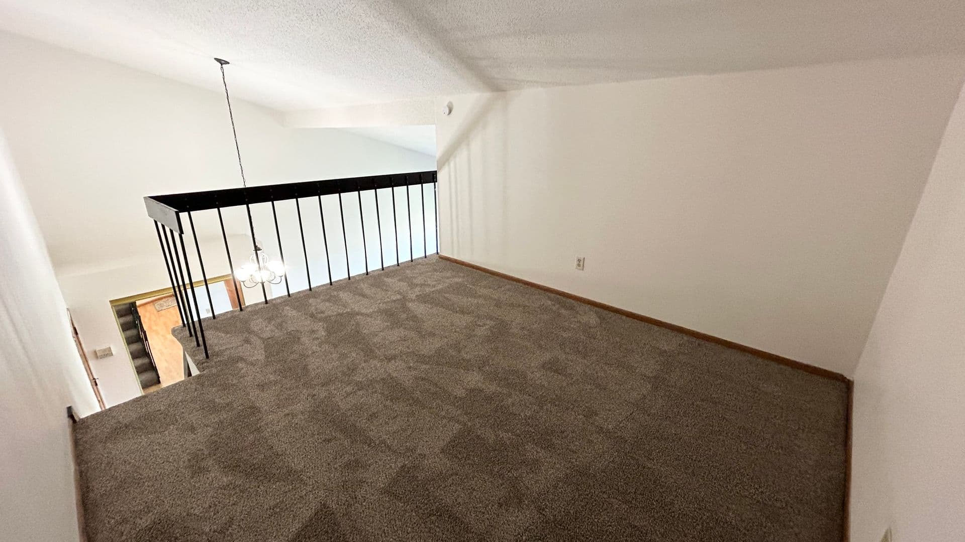Fargo Apartment: 2542 Villa Dr S