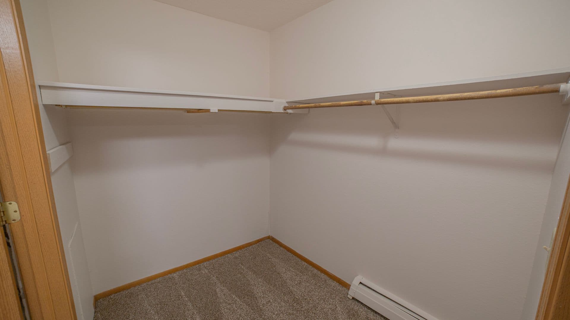 Fargo Apartment: 2542 Villa Dr S