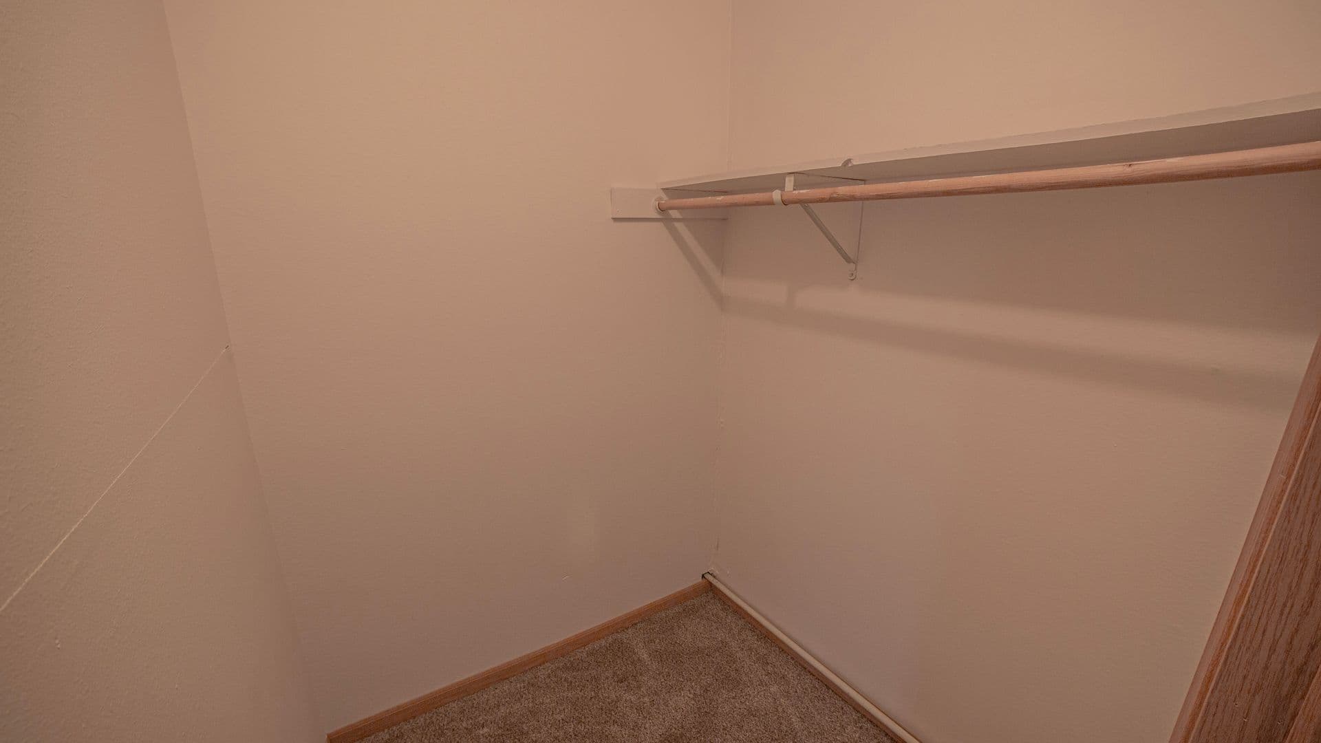 Fargo Apartment: 2542 Villa Dr S