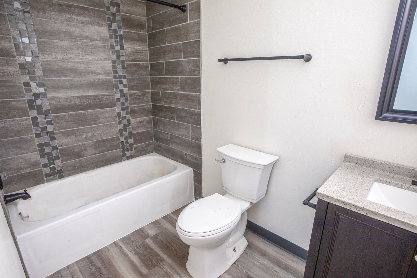 Duluth Apartment: 902-930 Partridge Street