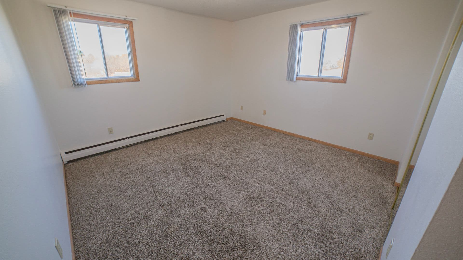 Fargo Apartment: 2542 Villa Dr S