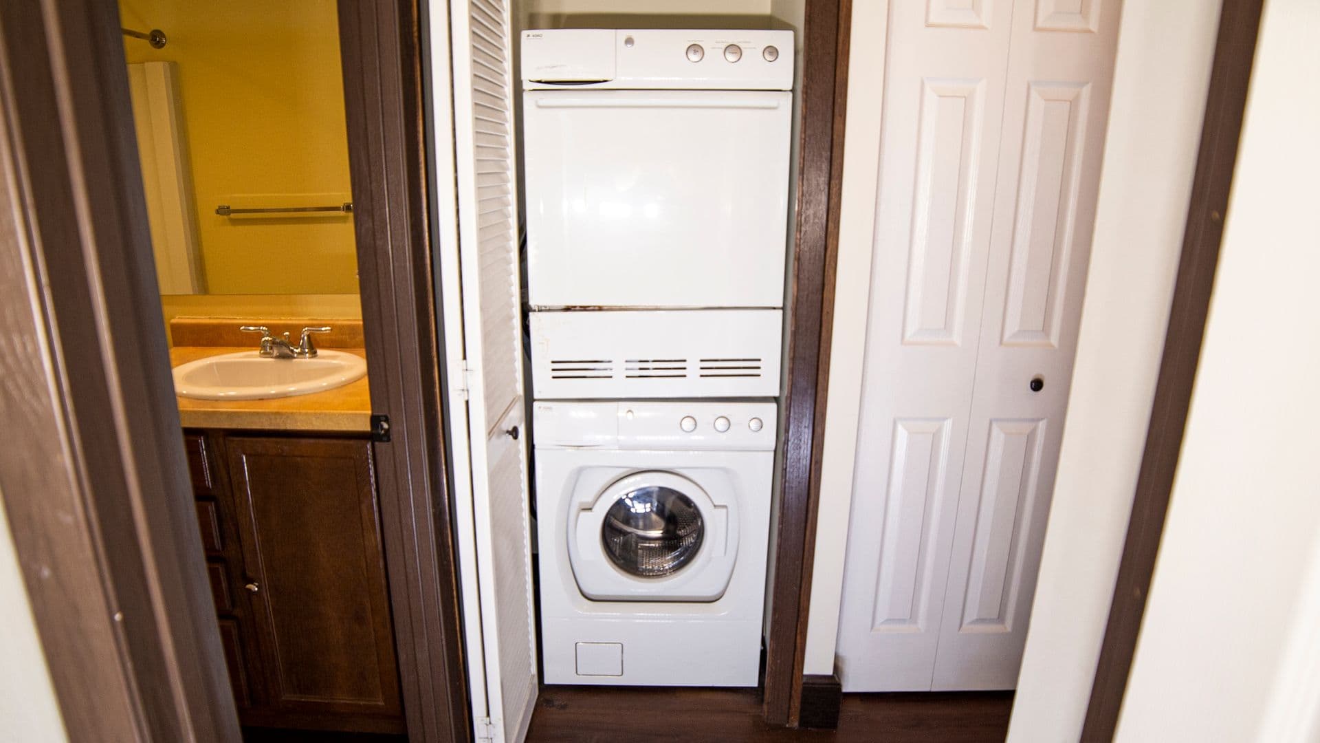 Minneapolis Apartment: 3535 Bryant Ave South