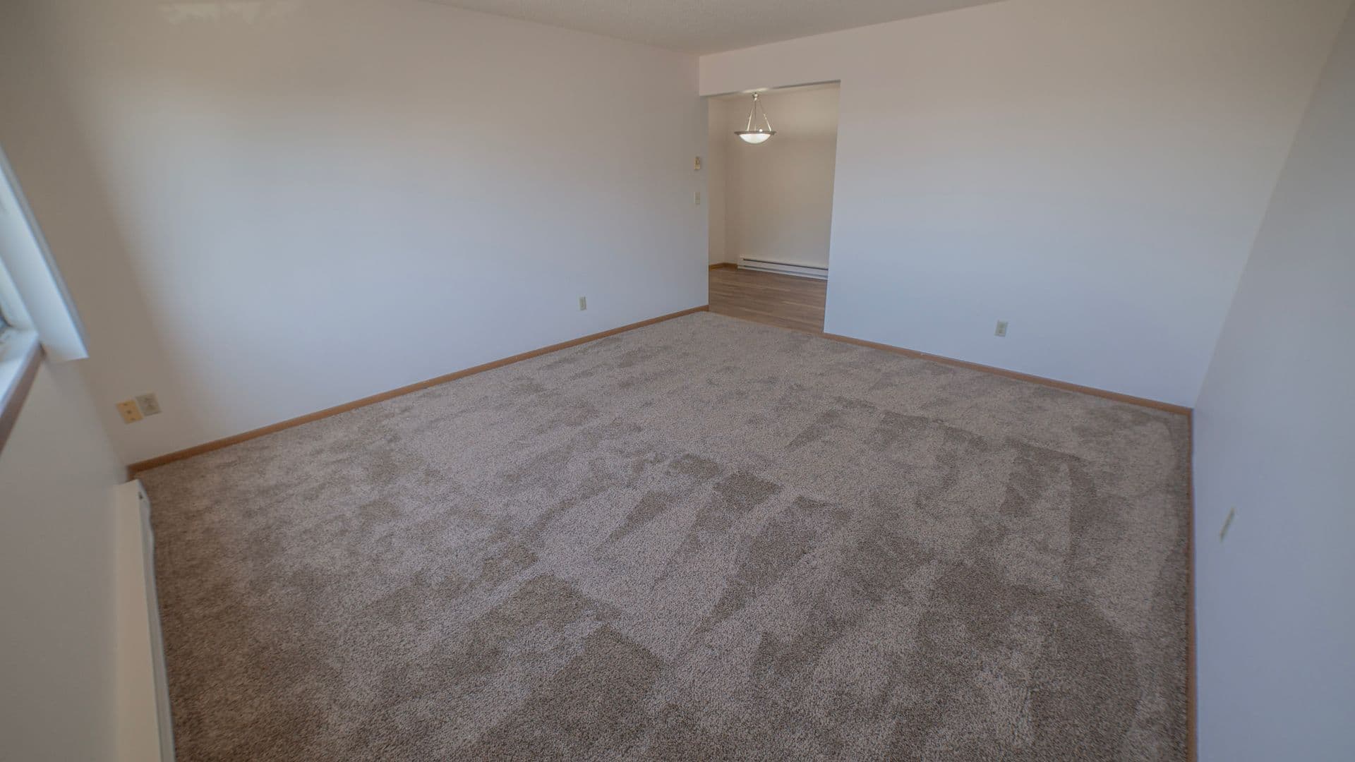 Fargo Apartment: 4318-4416 9th Ave Circle SW