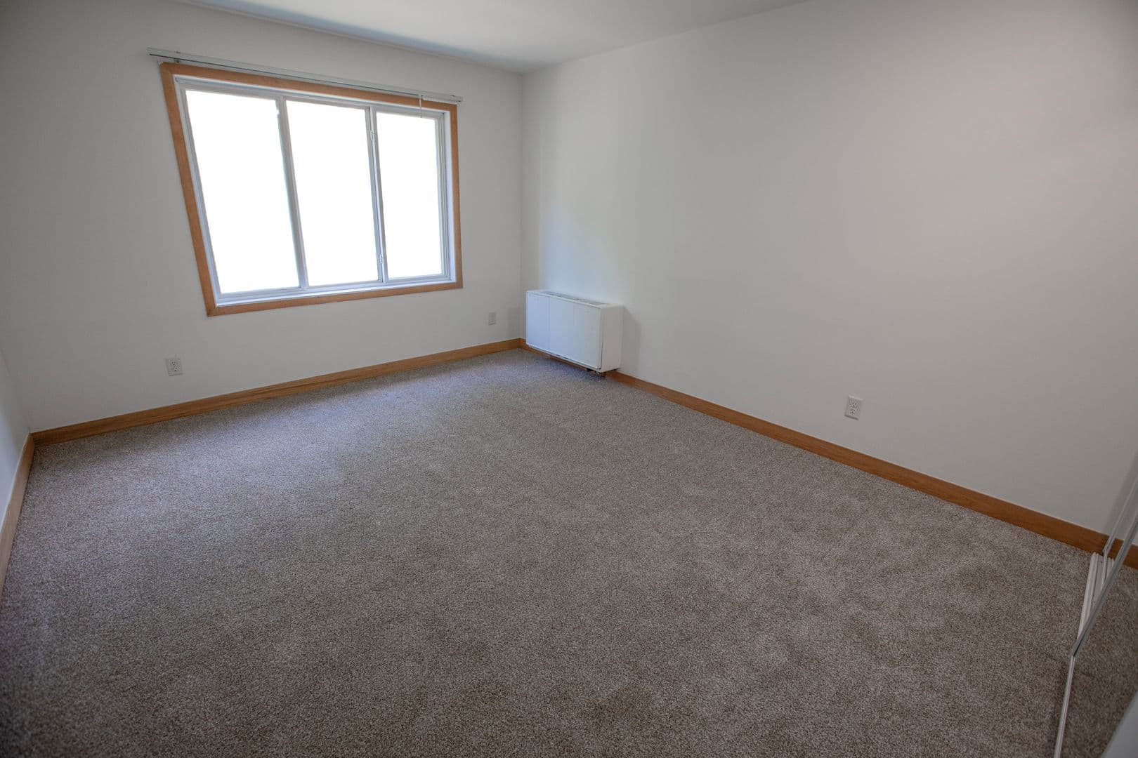 Bloomington Apartment: 1955 Old Shakopee Road