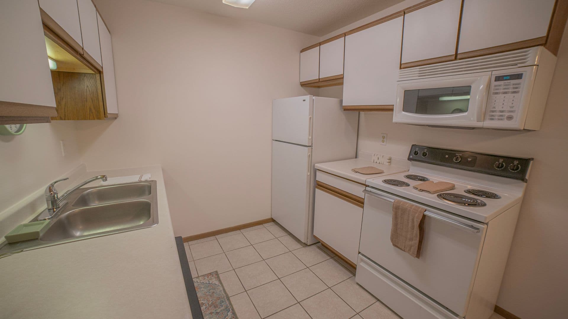 Fargo Apartment: 1710-1730 49th St S