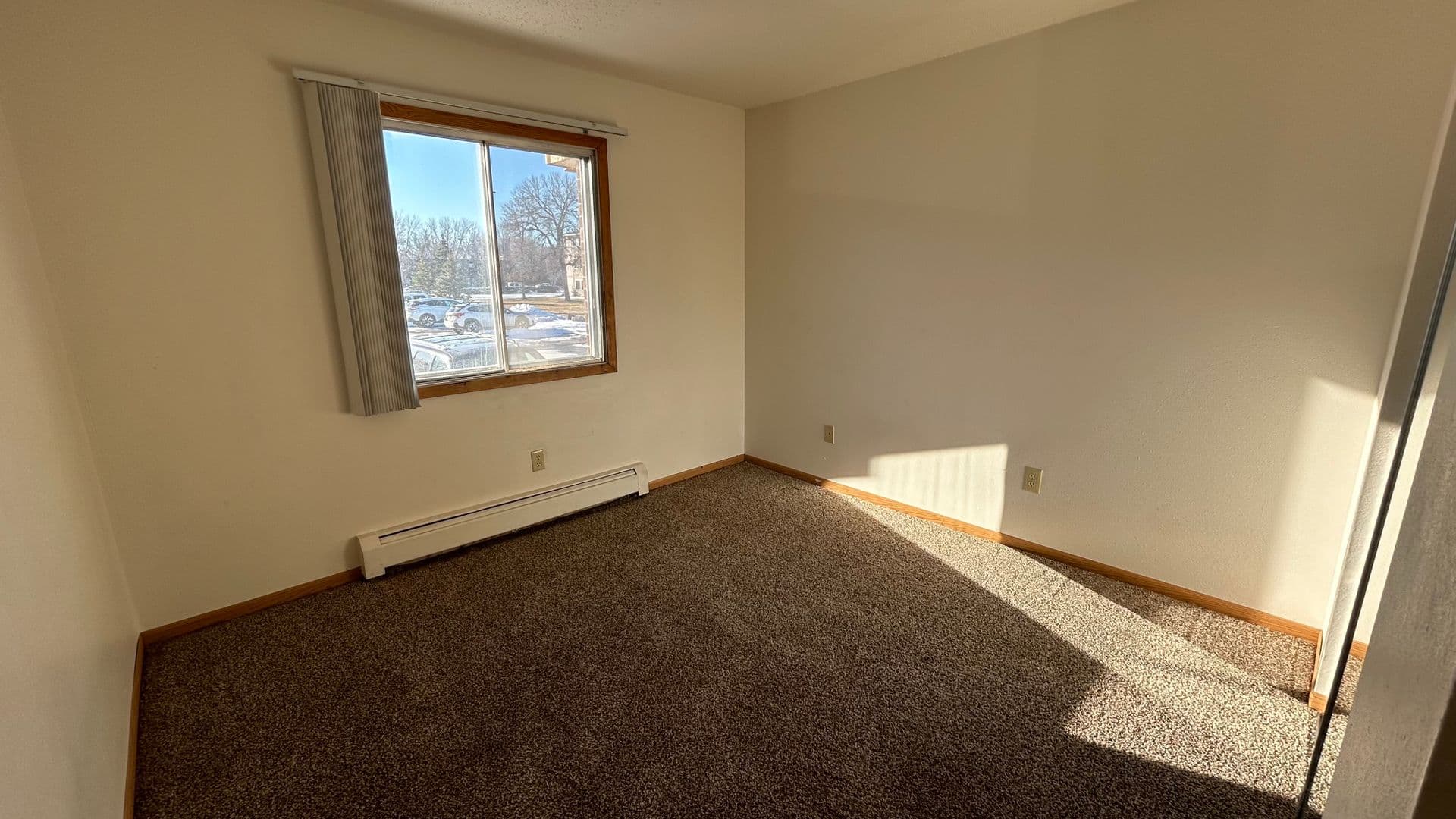 Fargo Apartment: 2542 Villa Dr S