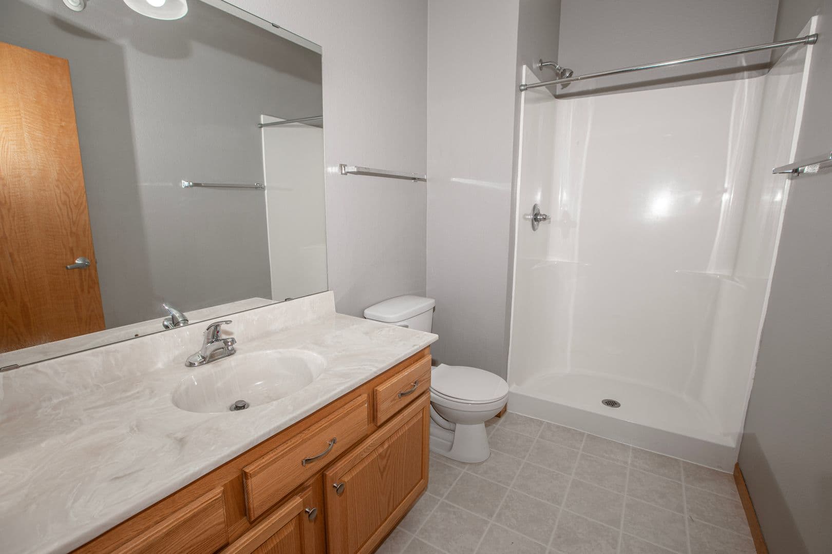 Elk River Apartment: 633 Main Street NW