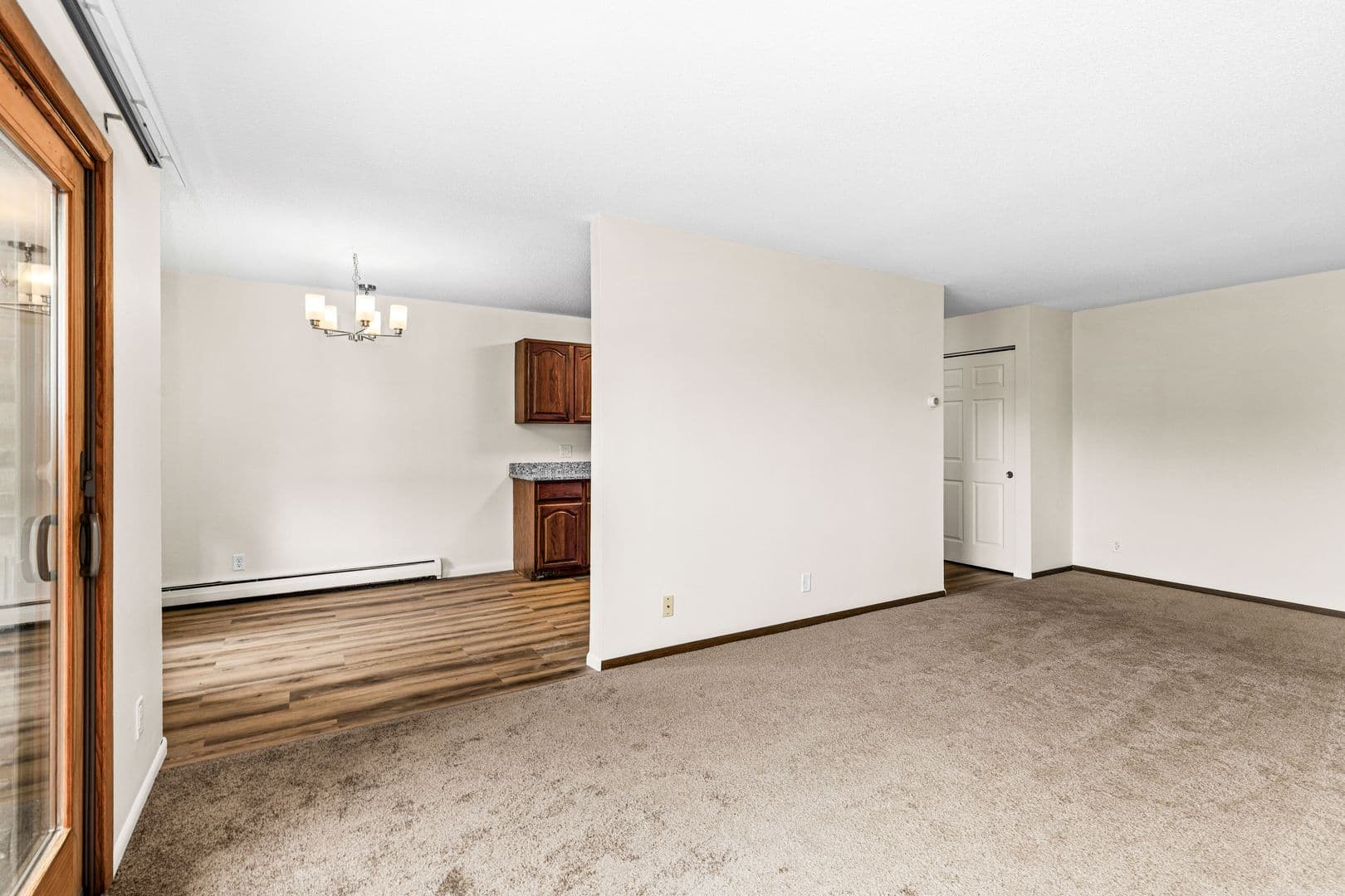 Duluth Apartment: 502 N. Oak Bend Dr