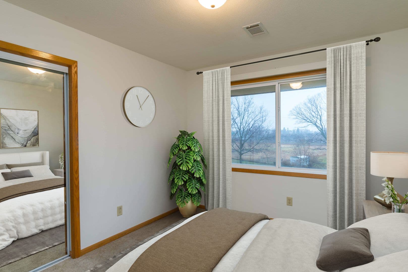 Bloomington Apartment: 10156-10160 Lyndale Avenue South