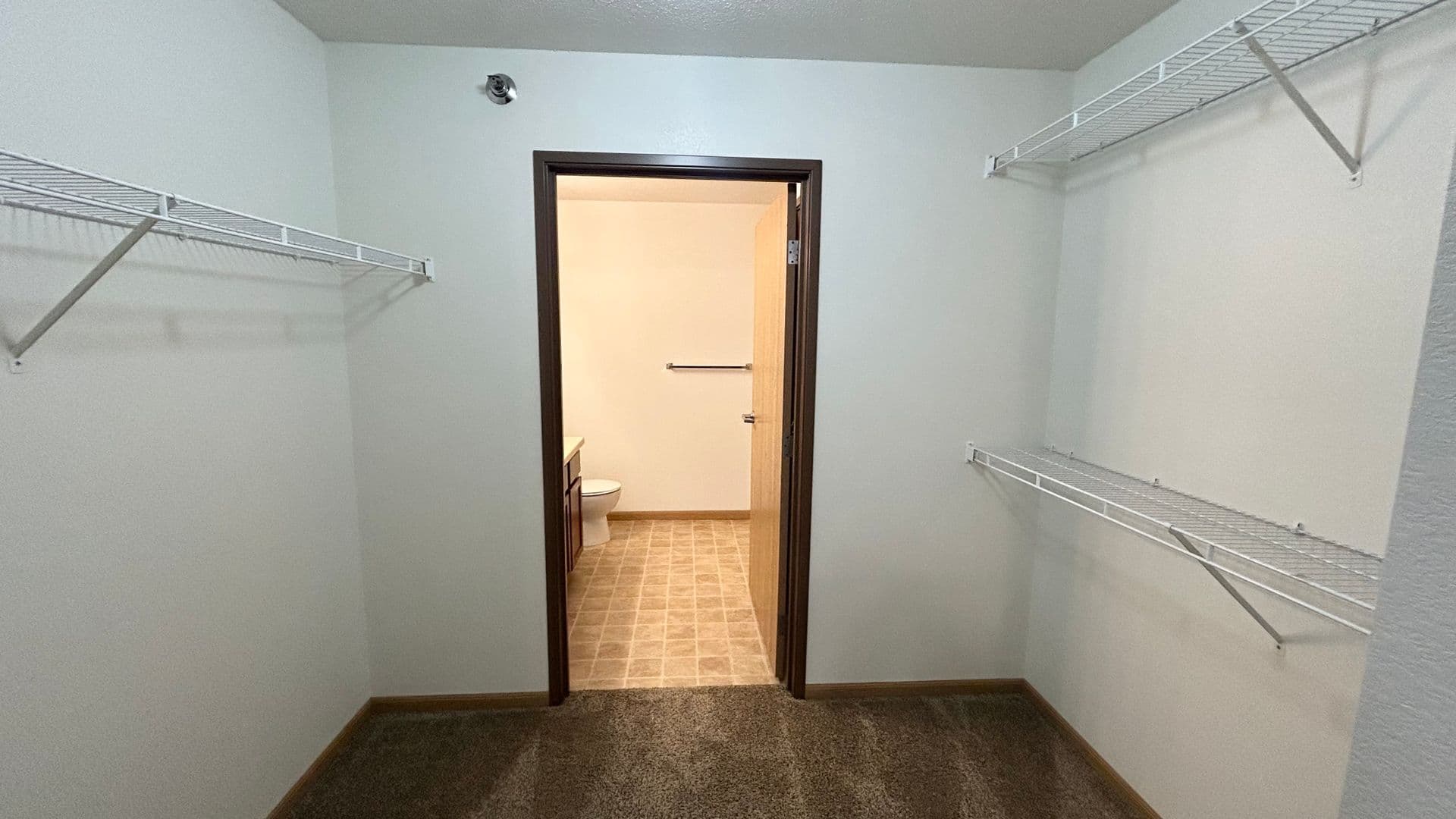 Moorhead Apartment: 800-810 41st Ave South