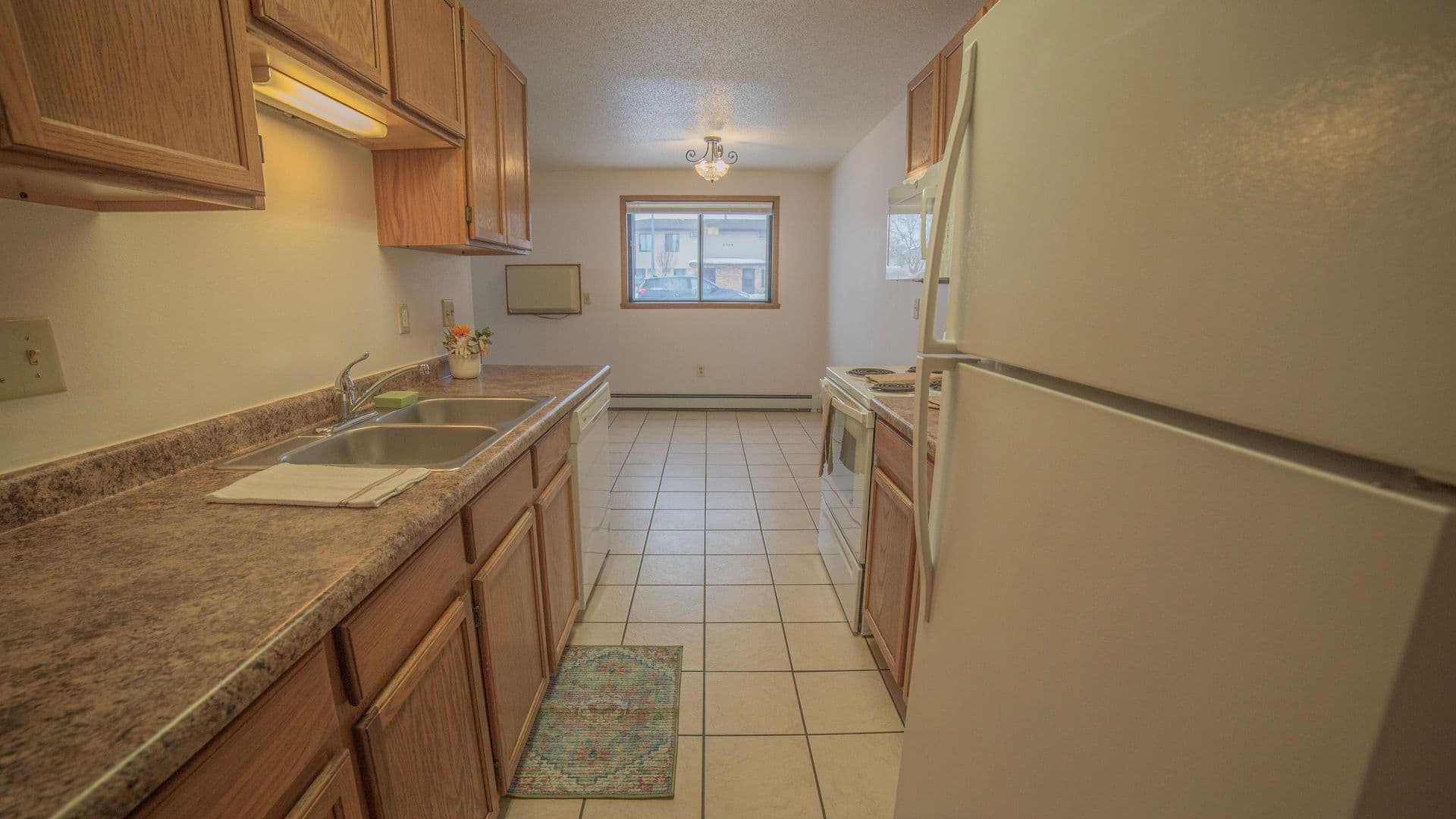 Fargo Apartment: 3100-3120 33rd St S