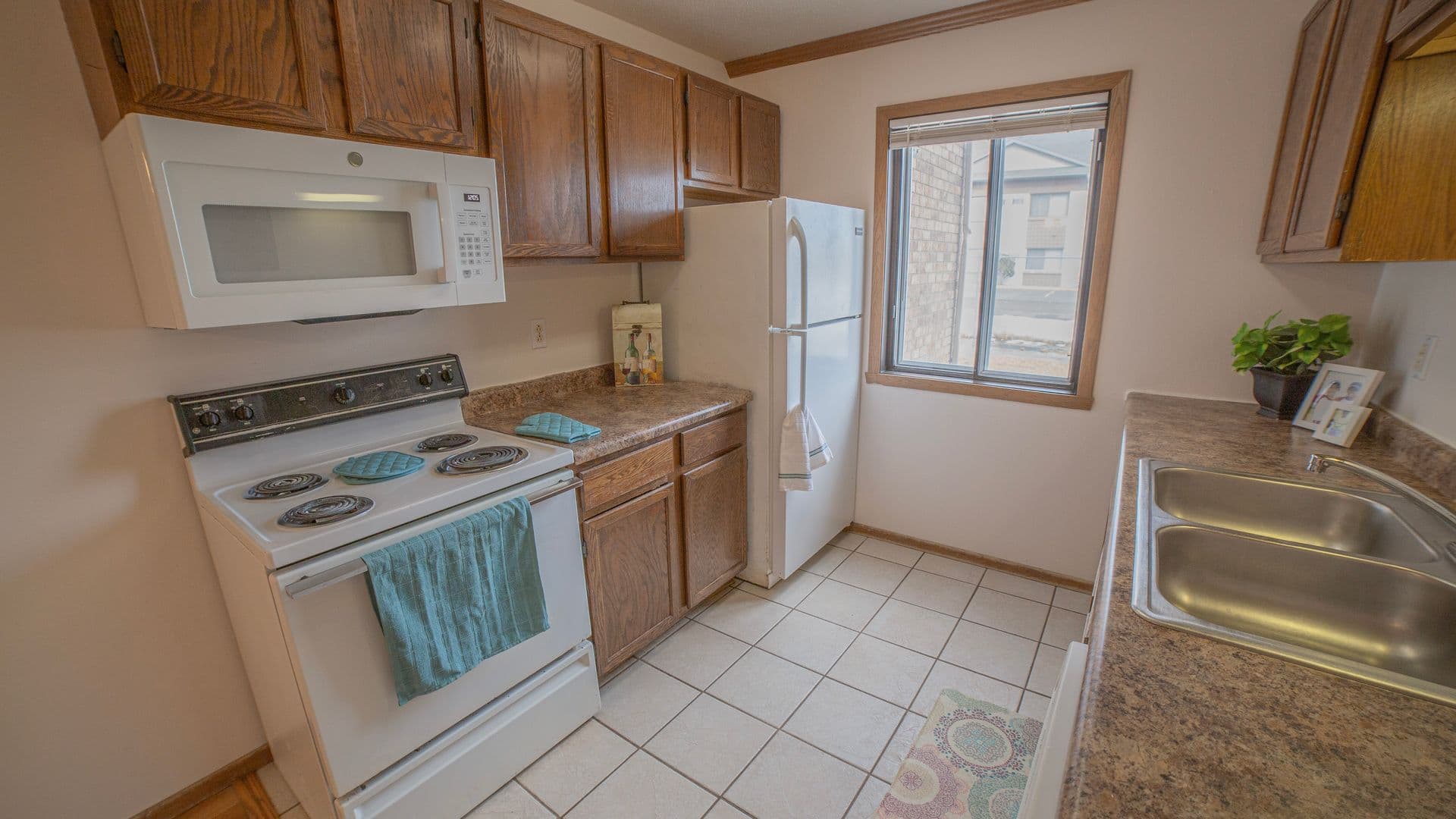 Fargo Apartment: 1414 35th Street South