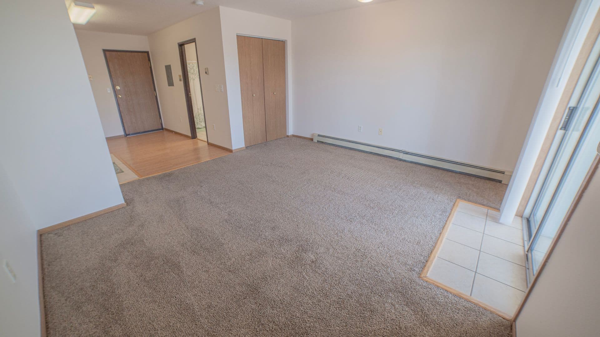 Fargo Apartment: 1414 35th Street South