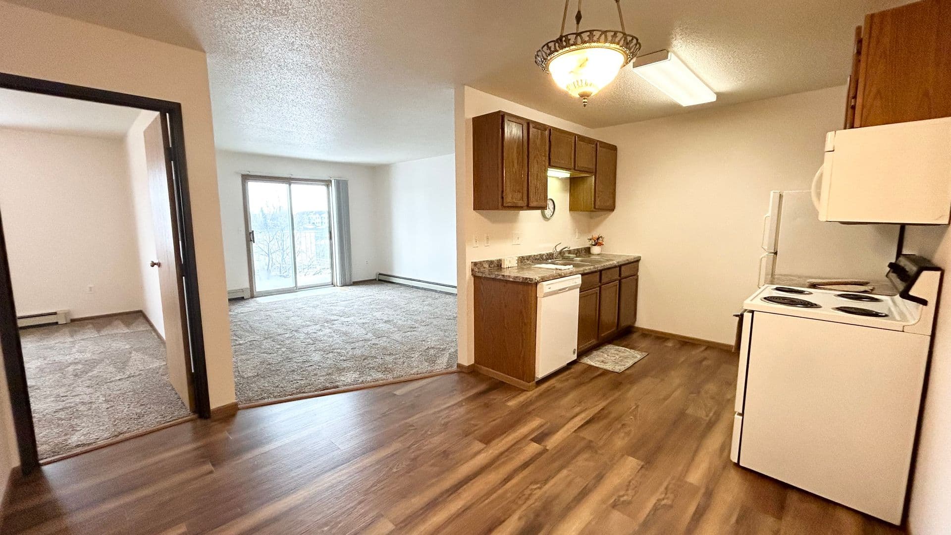 Fargo Apartment: 1414 35th Street South