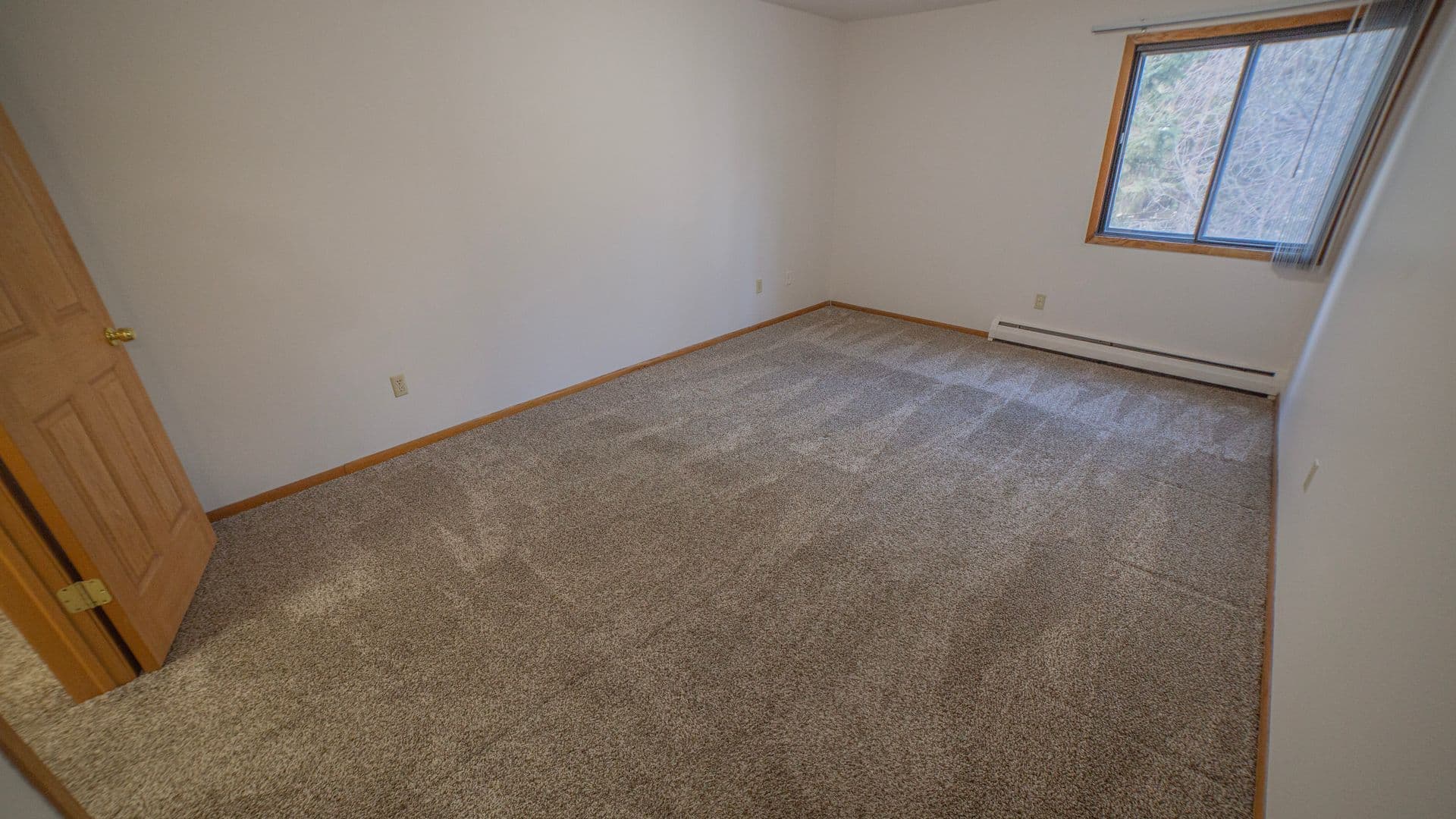 Fargo Apartment: 2542 Villa Dr S