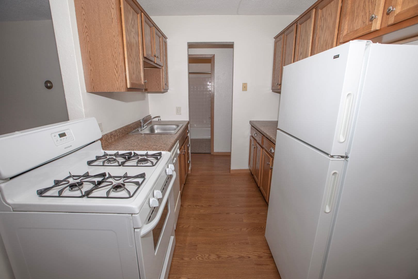 Minneapolis Apartment: 3431 Dupont Ave South