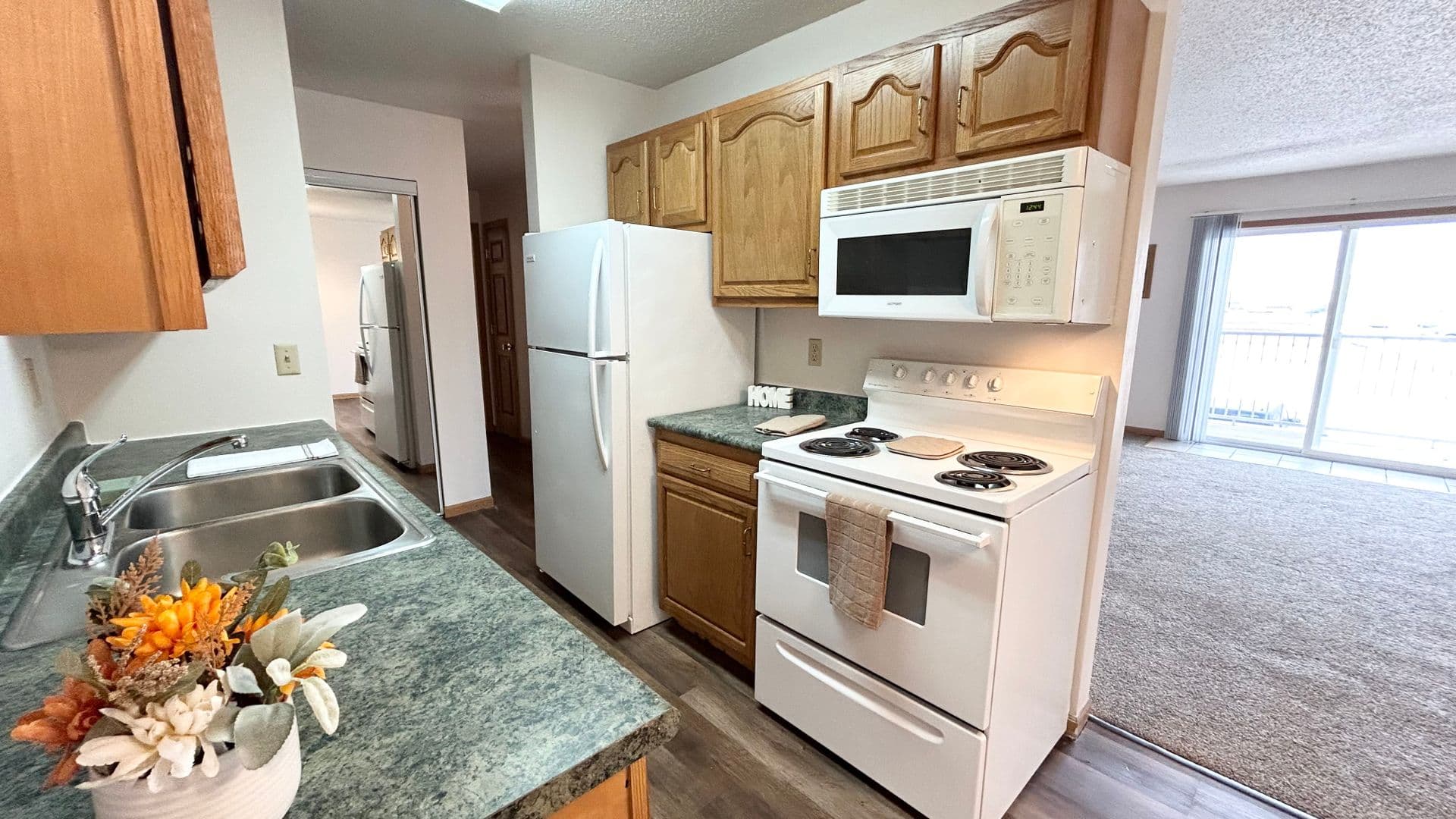 Fargo Apartment: 1717 40th St. SW