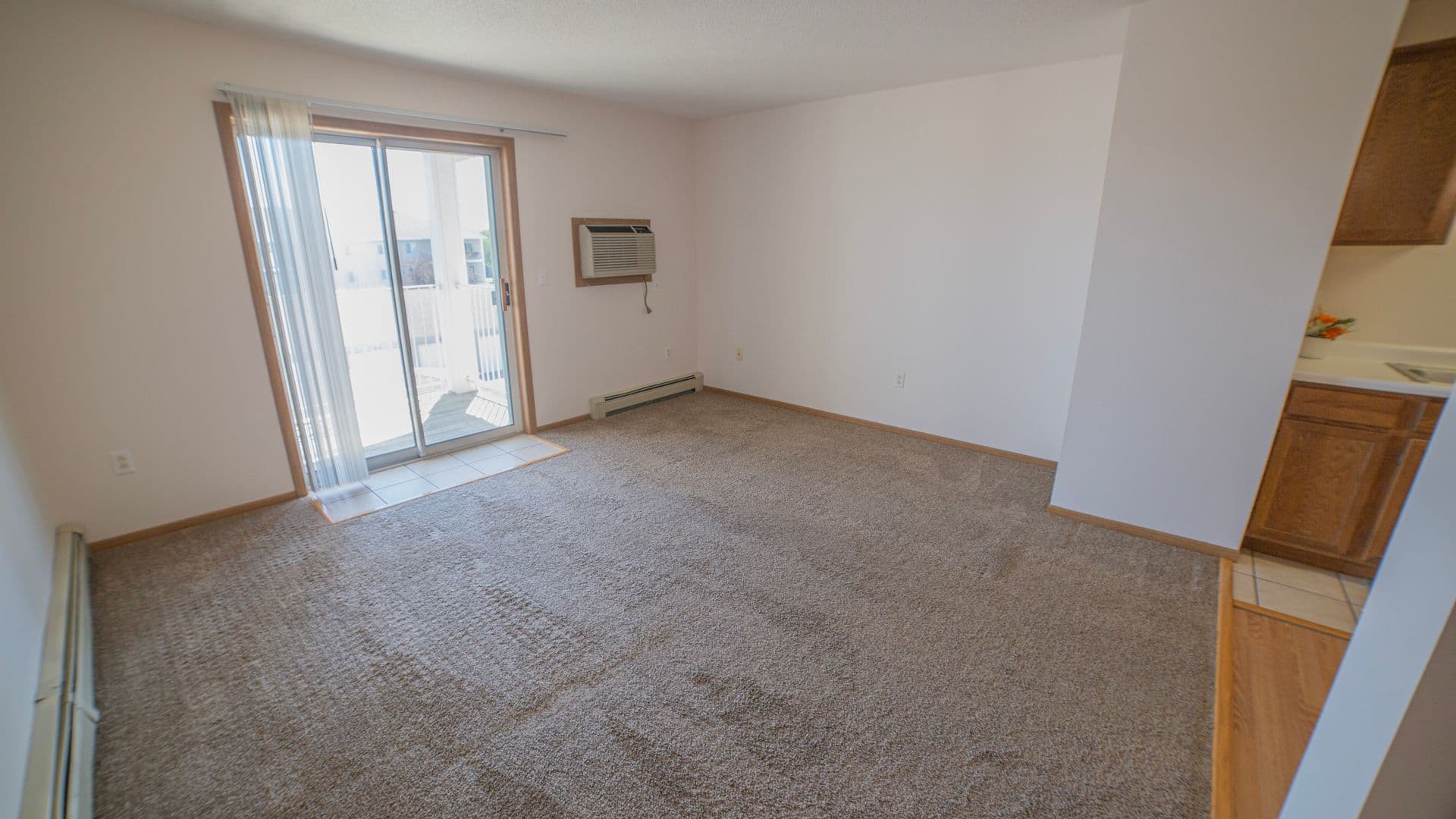 Fargo Apartment: 1414 35th Street South